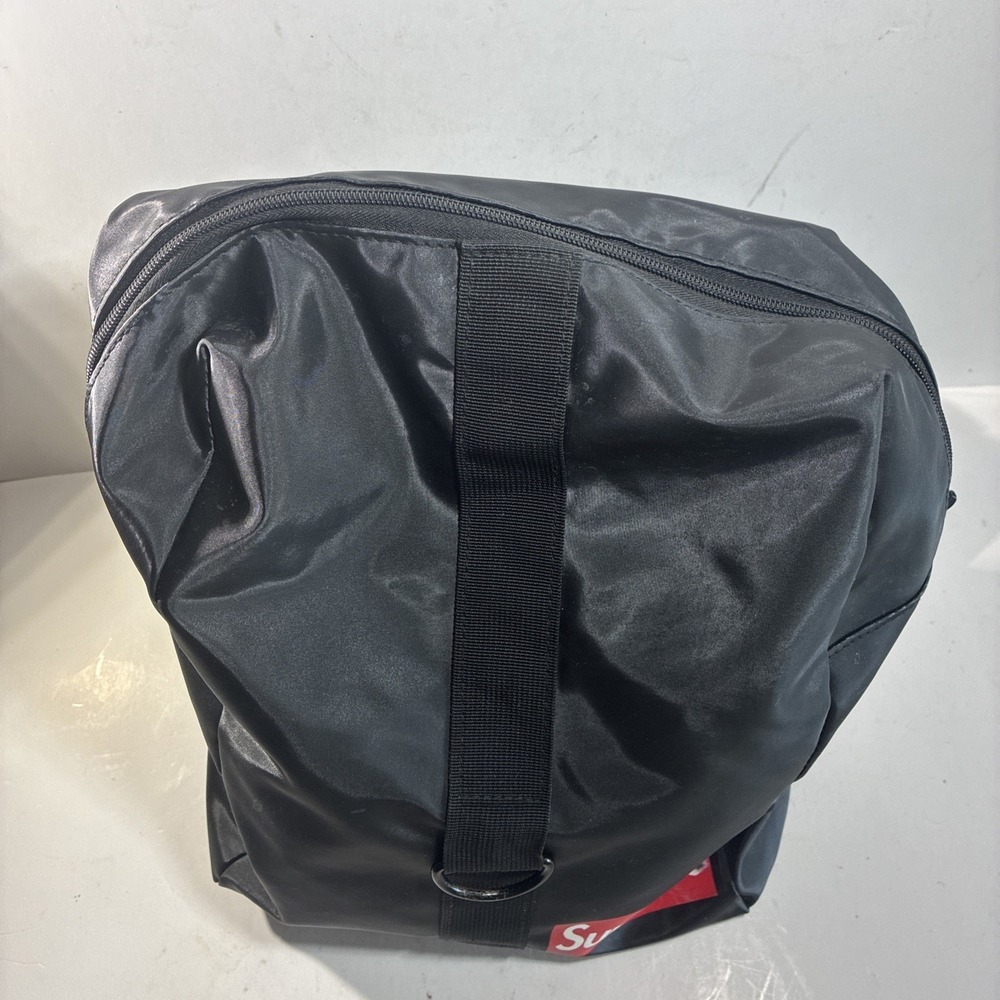 Supreme Black Backpack - Picture 6 of 10